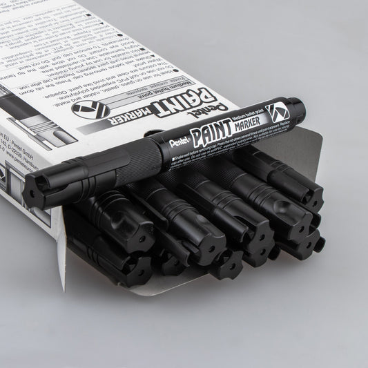 Paint Markers, Medium Bullet Point, Black Ink (MMP20-A)